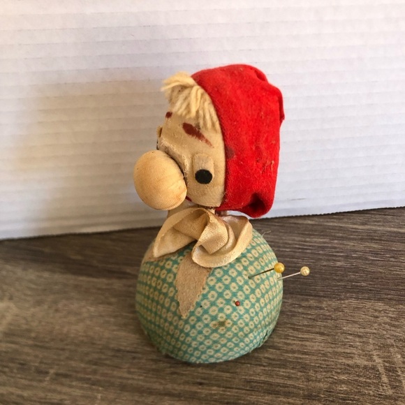 Vtg Pin Cushion Doll with Measuring Tape Nose - Picture 3 of 13